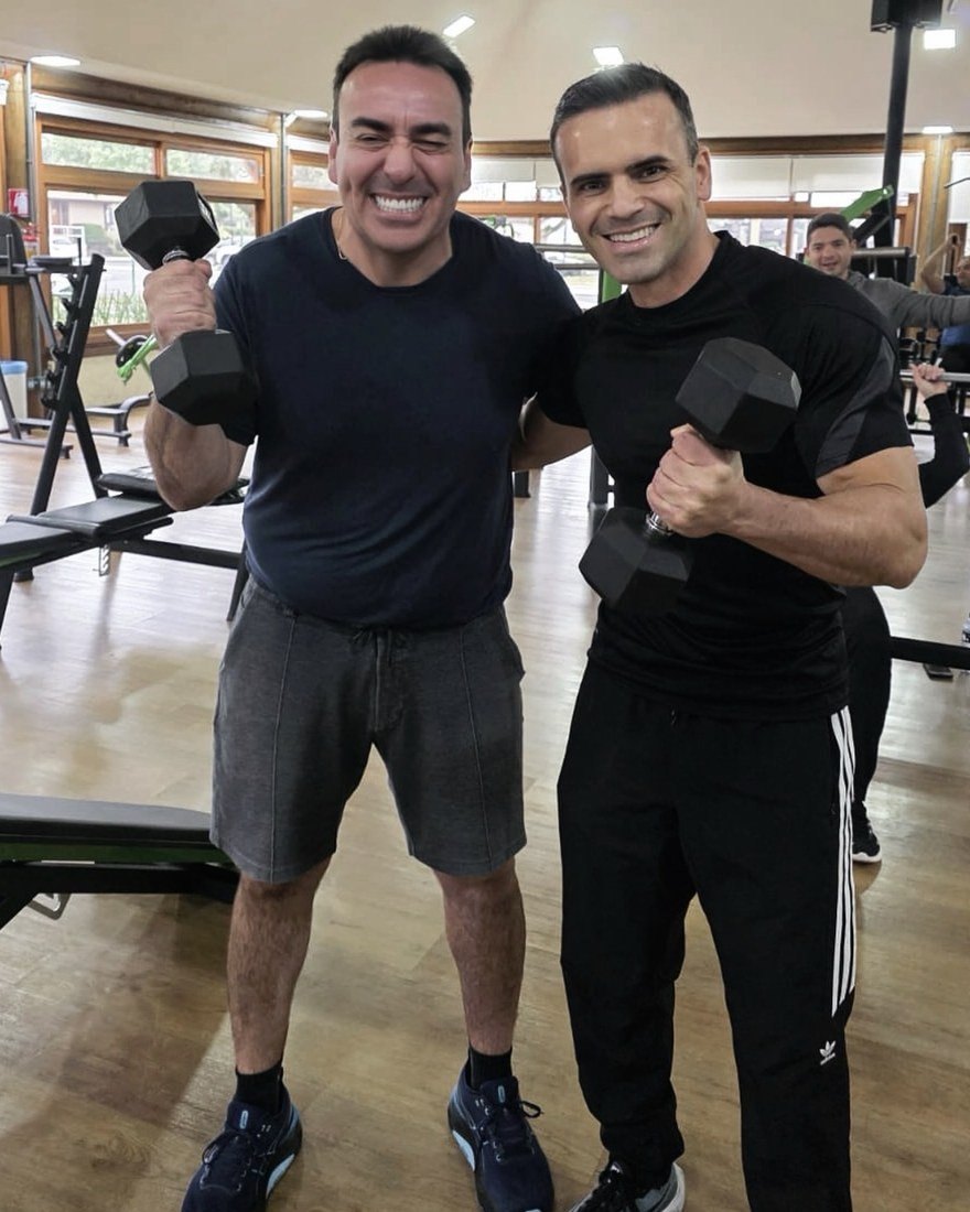 Dr. Christian Chaves